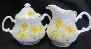 Daffodil Creamer Sugar