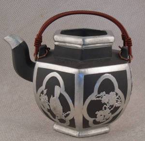 Bird's Paradise Yixing Teapot