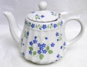 Blue Forget Me Not Teapot